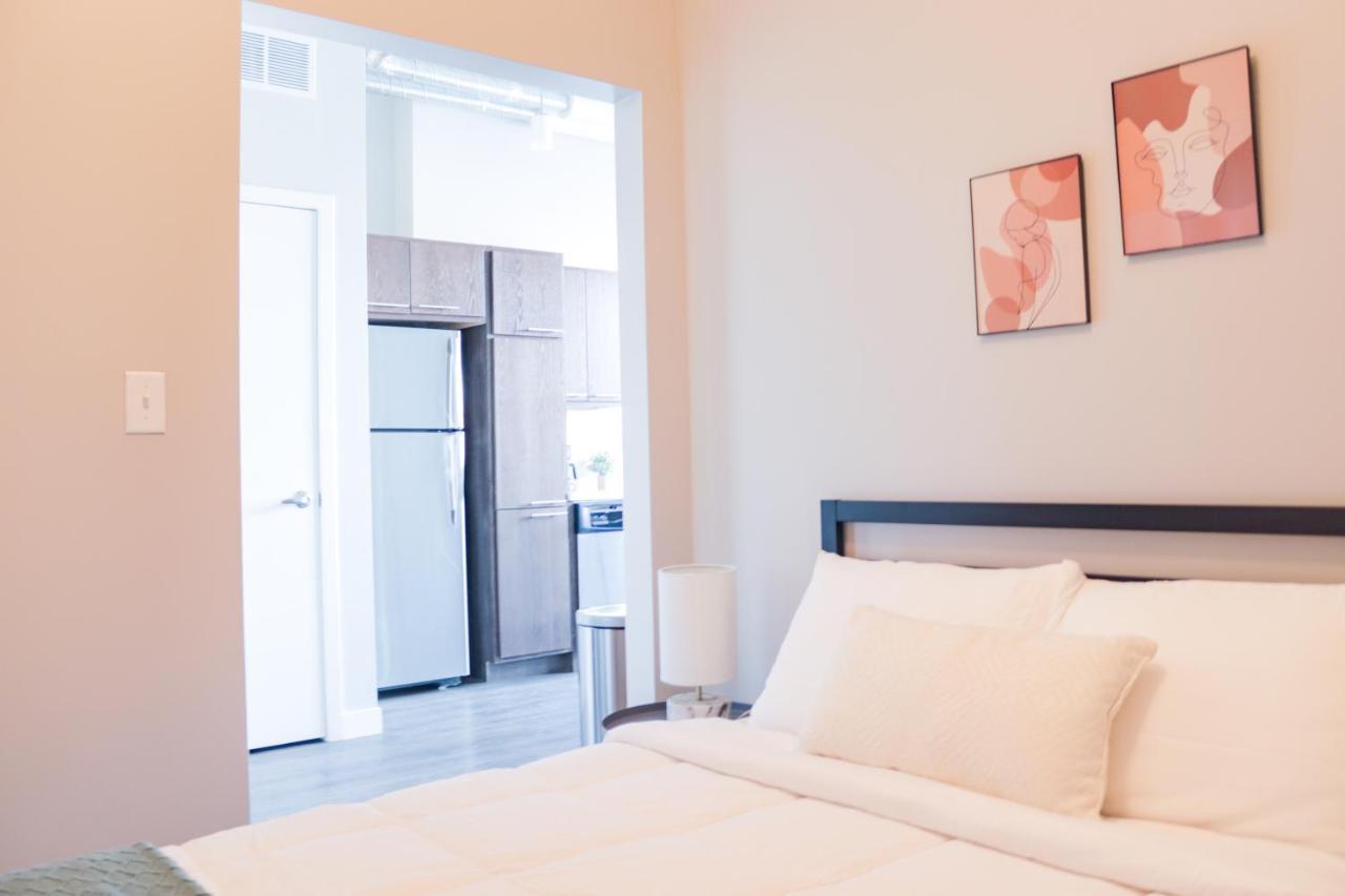 Sleepover Premier Downtown Des Moines Apartments ภายนอก รูปภาพ