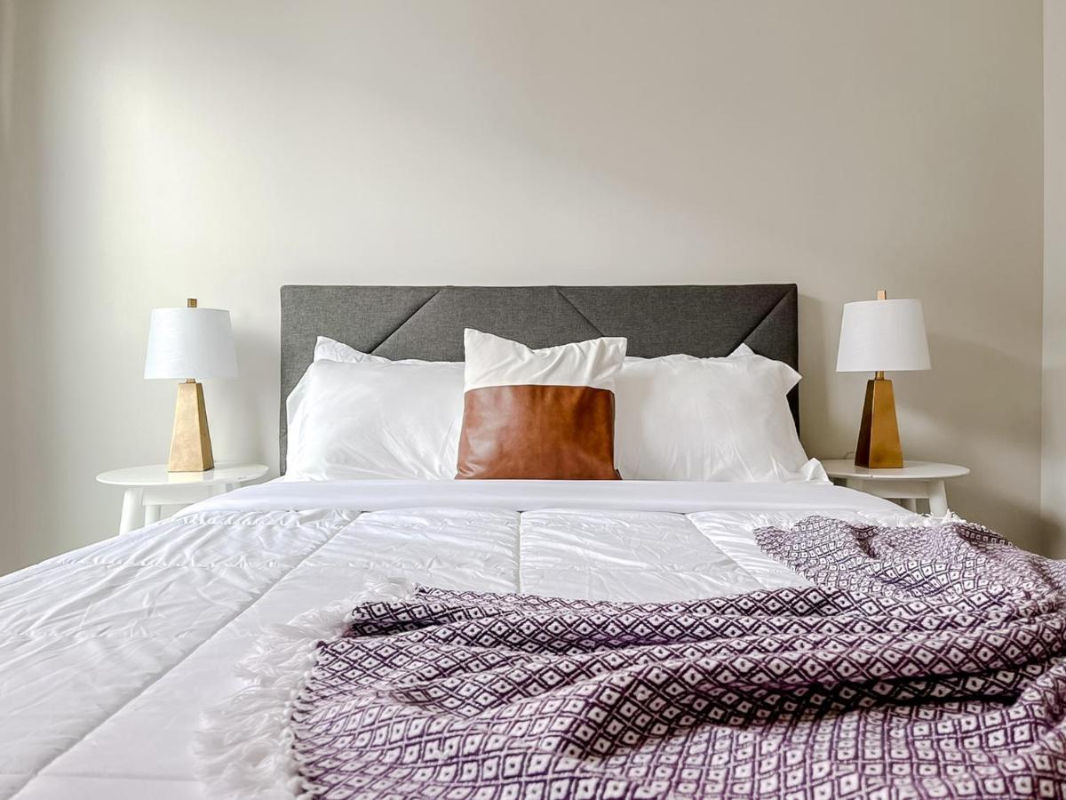 Sleepover Premier Downtown Des Moines Apartments ภายนอก รูปภาพ