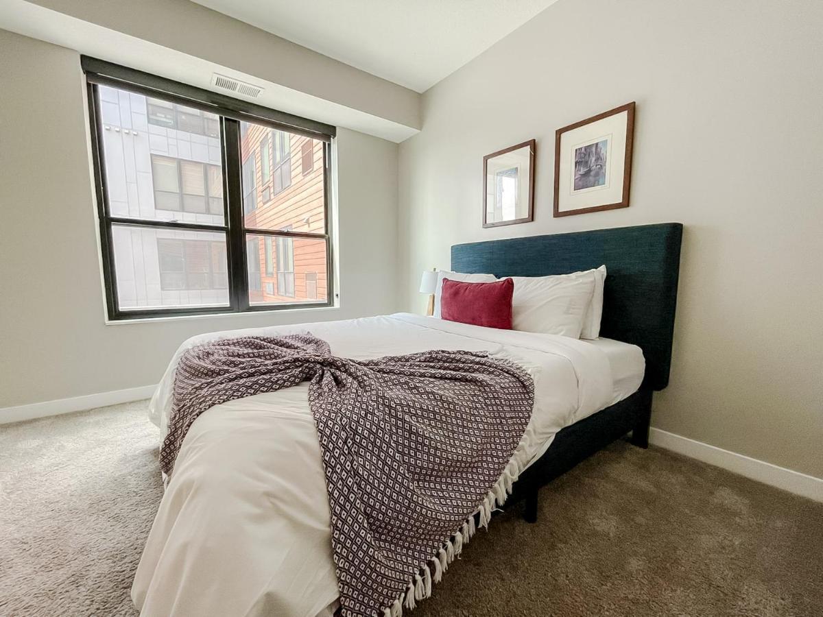Sleepover Premier Downtown Des Moines Apartments ภายนอก รูปภาพ